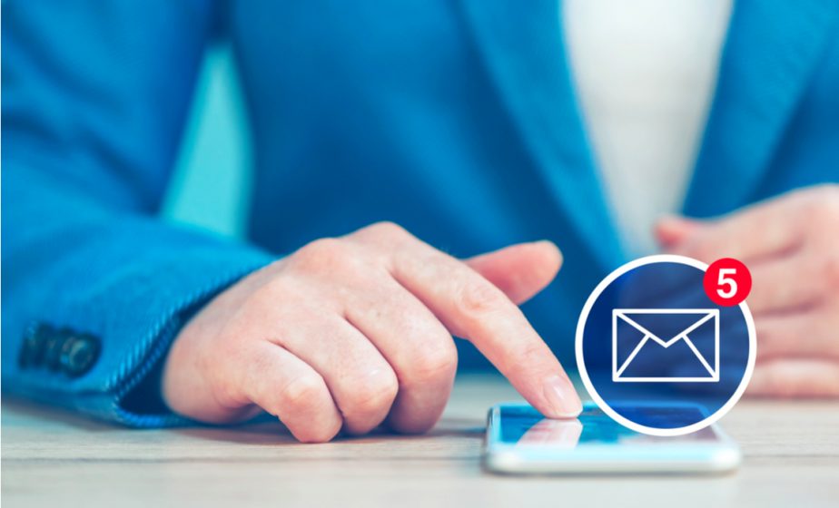 how 360 SMS App help the hospitality sector